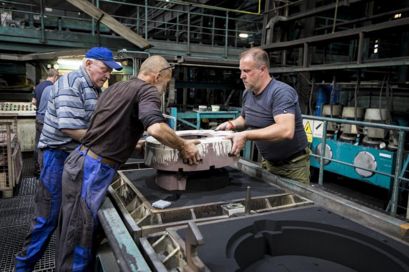 Formgebungsverfahren auf der Formanlage